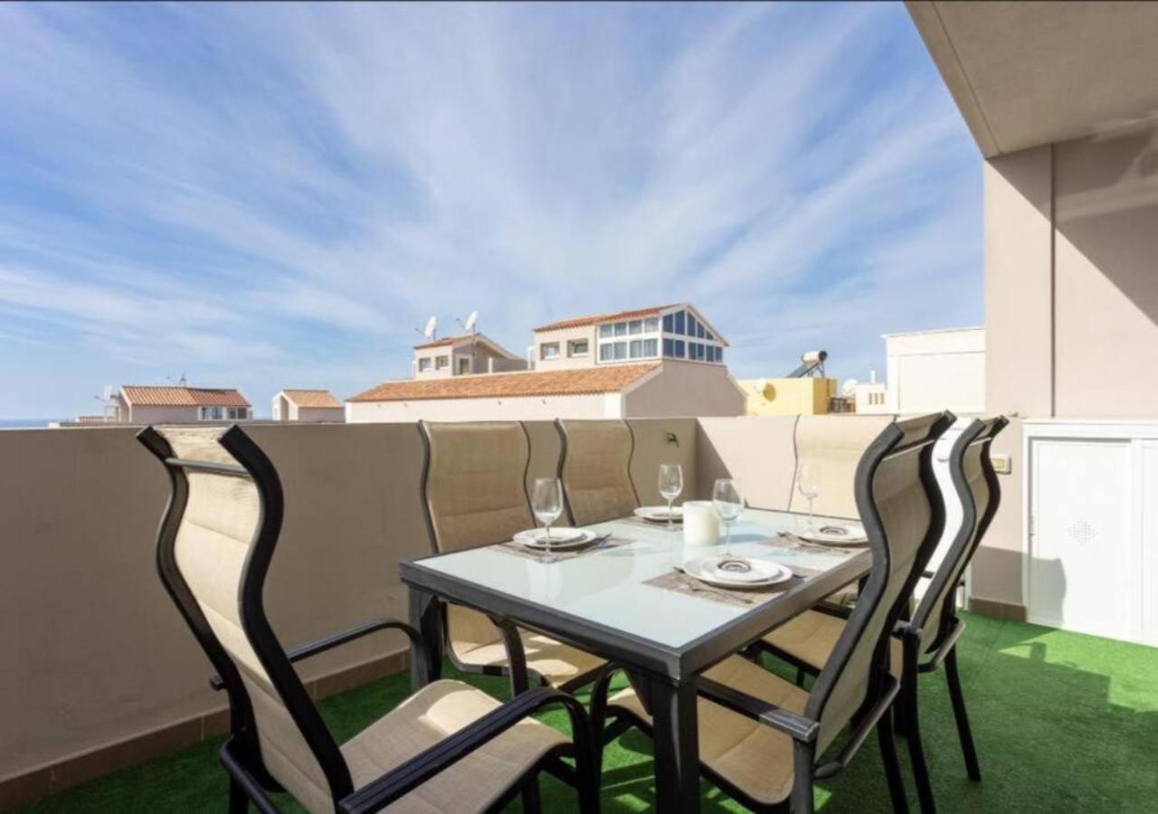 Townhouse With Pool And Sea View In Hébergement de vacances Callao Salvaje