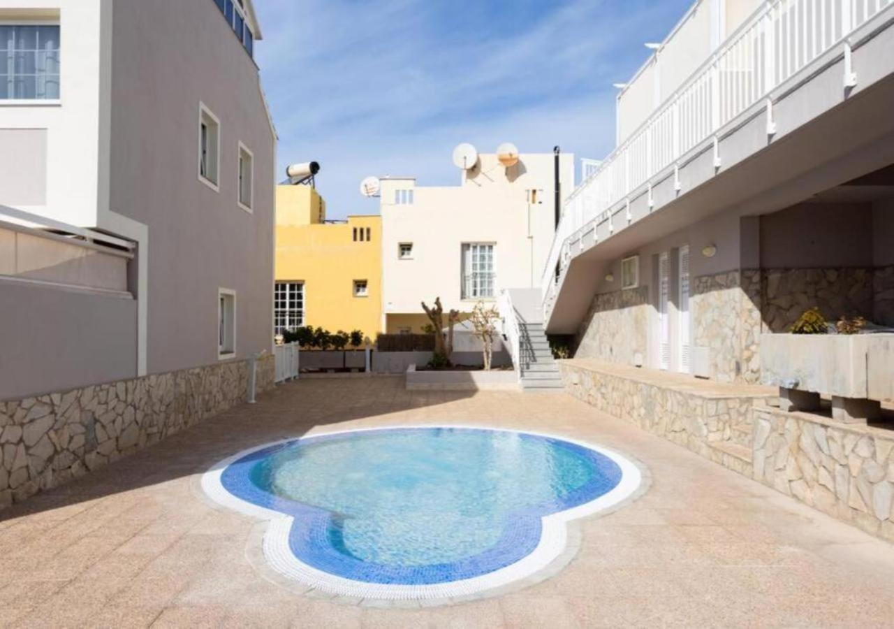Townhouse With Pool And Sea View In Holiday home Callao Salvaje